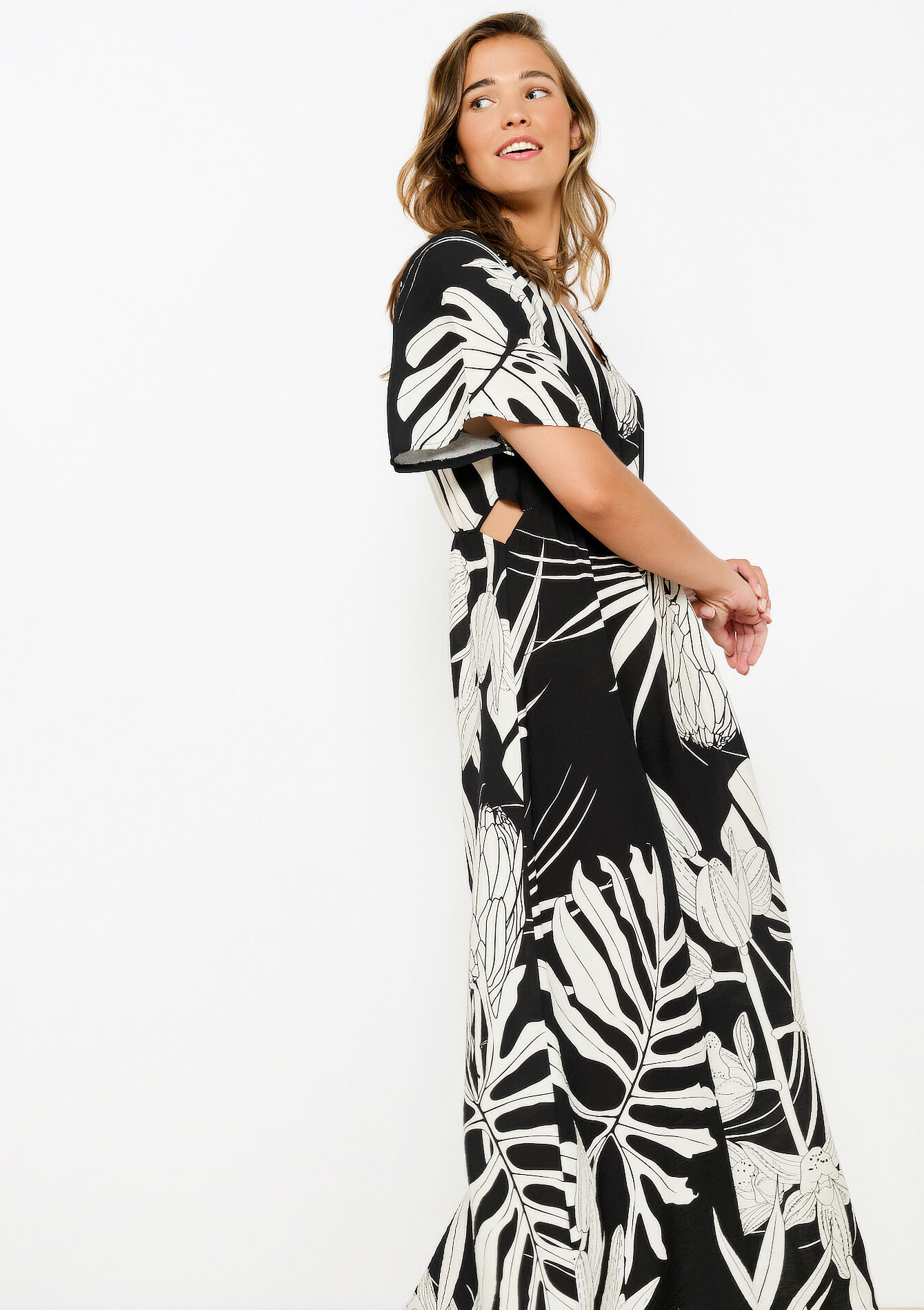 Maxi dress with leaf print, Maxi dress with leaf print - BLACK - 08103799_1119