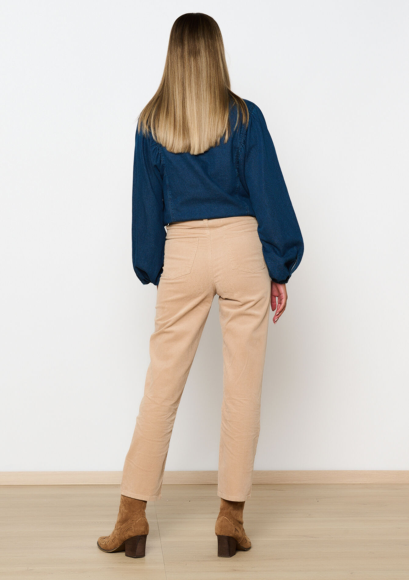 Corduroy trousers - LT BEIGE - 06004509_2527