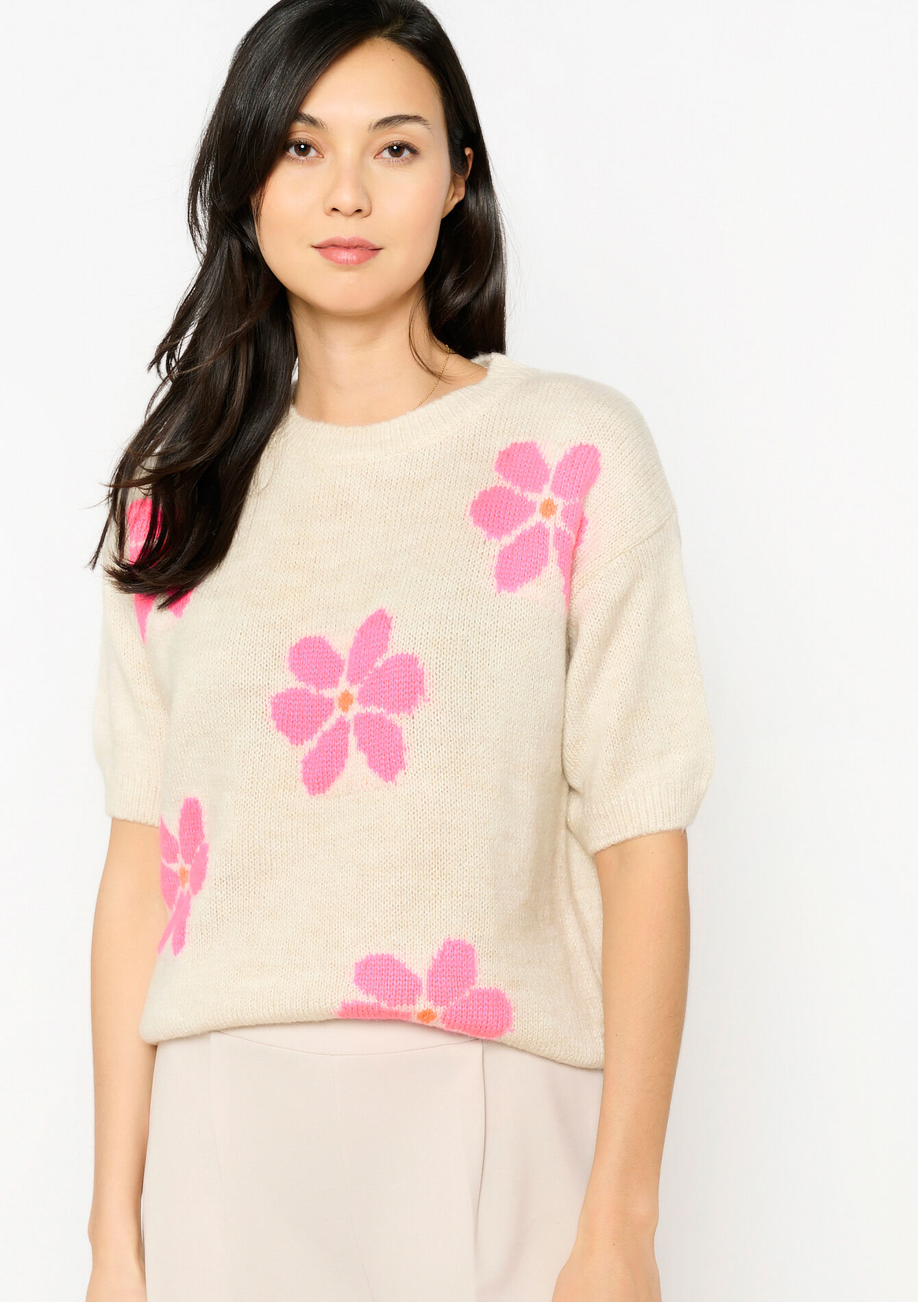Pull avec fleurs - VANILLA WHITE - 04006869_1013
