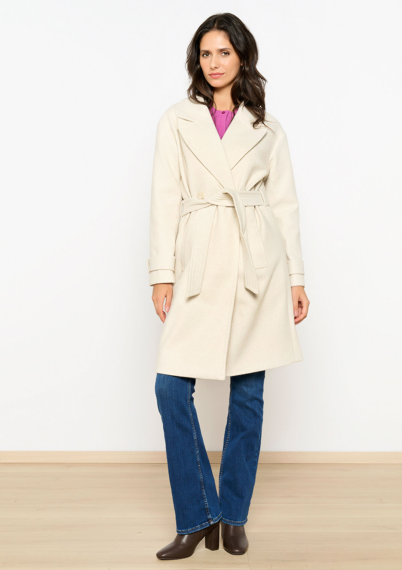 Halflange jas met riem - VANILLA WHITE - 23000678_1013