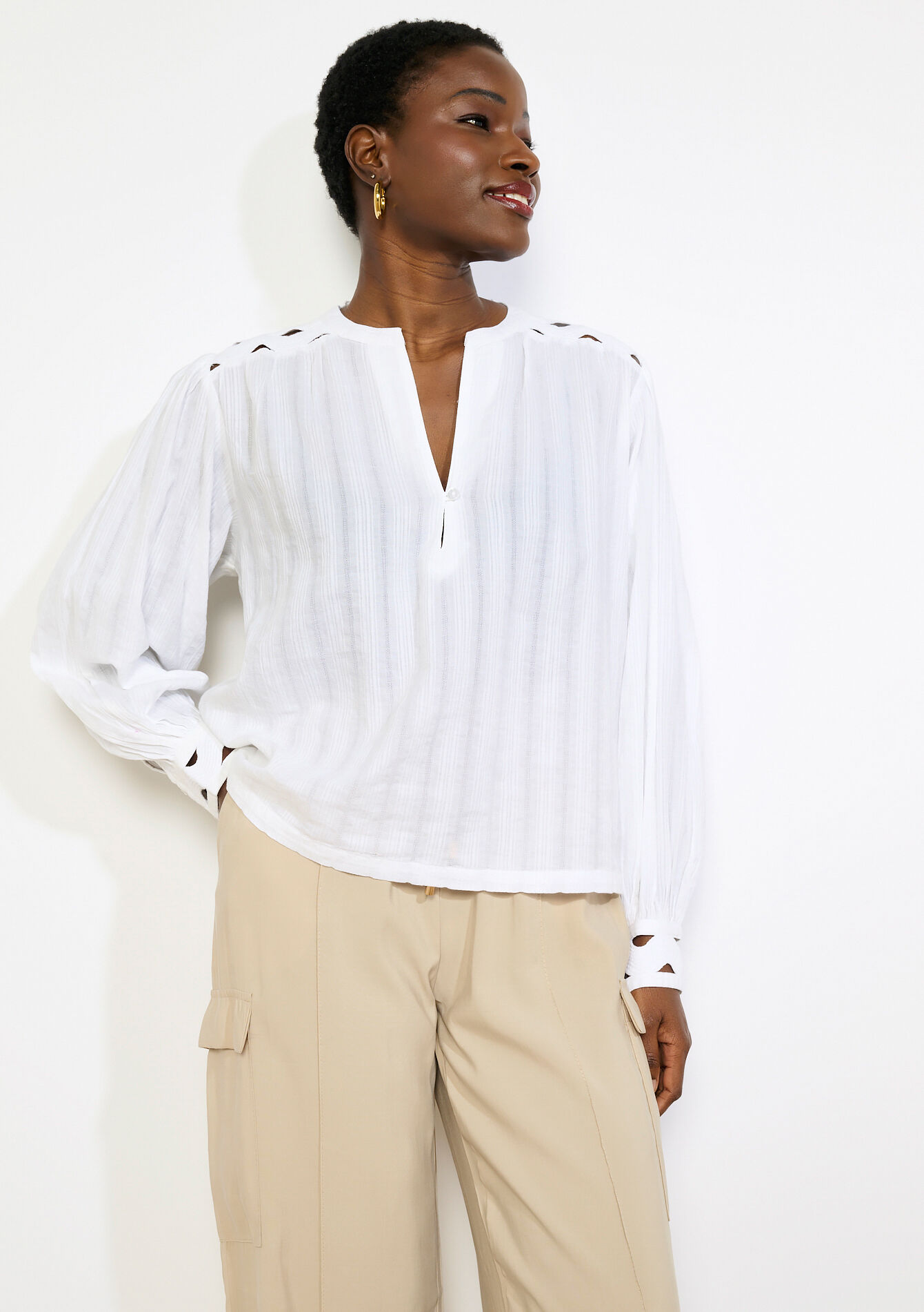 Luchtige blouse met volumineuze mouwen, Luchtige blouse met volumineuze mouwen - OPTICAL WHITE - 05702955_1019