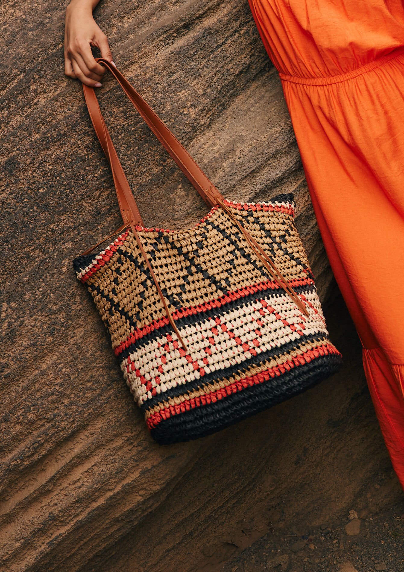 Braided raffia tote bag, , detail_model