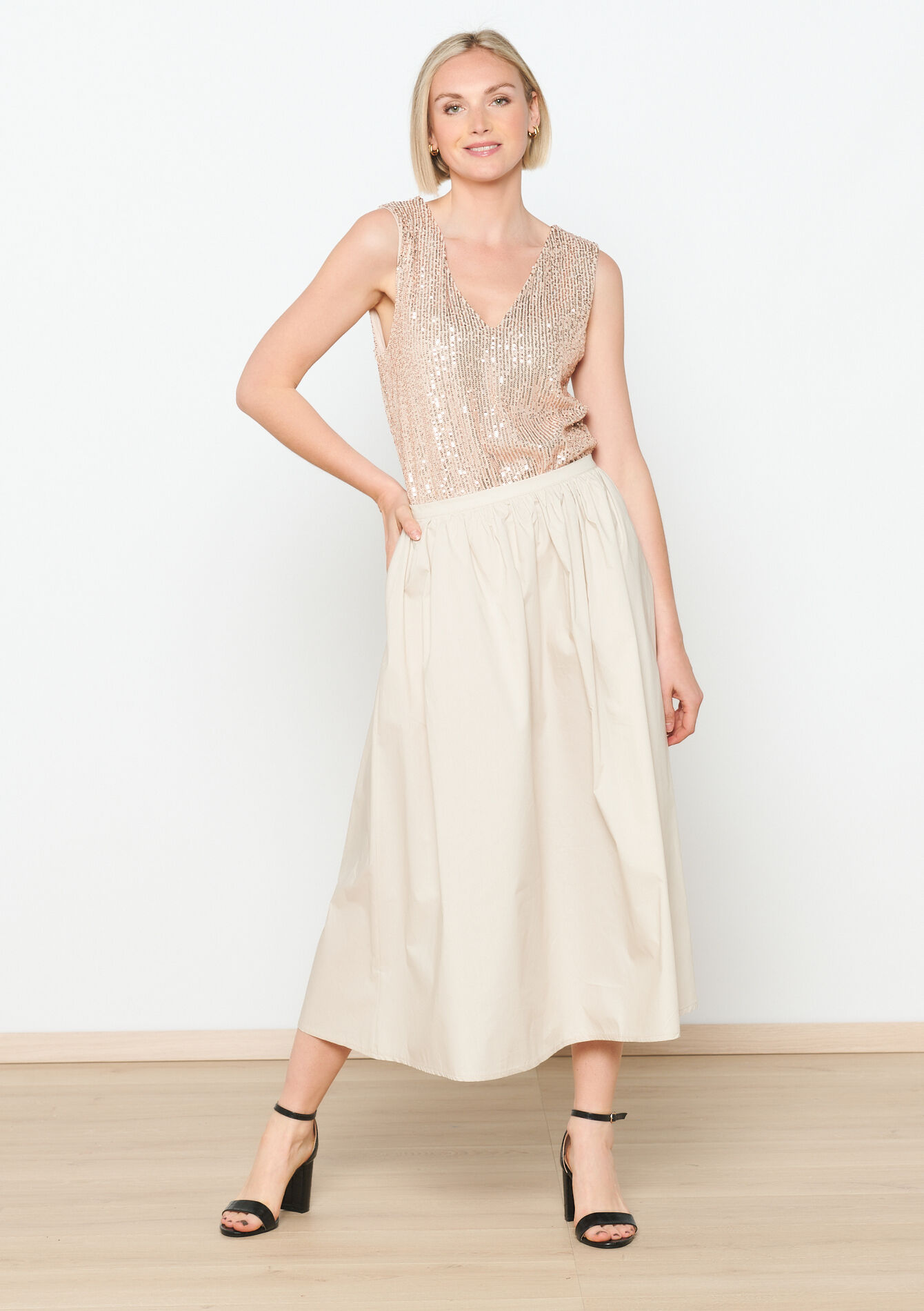 Top met pailletten, Top met pailletten - CHAMPAGNE SAND - 02200423_4007