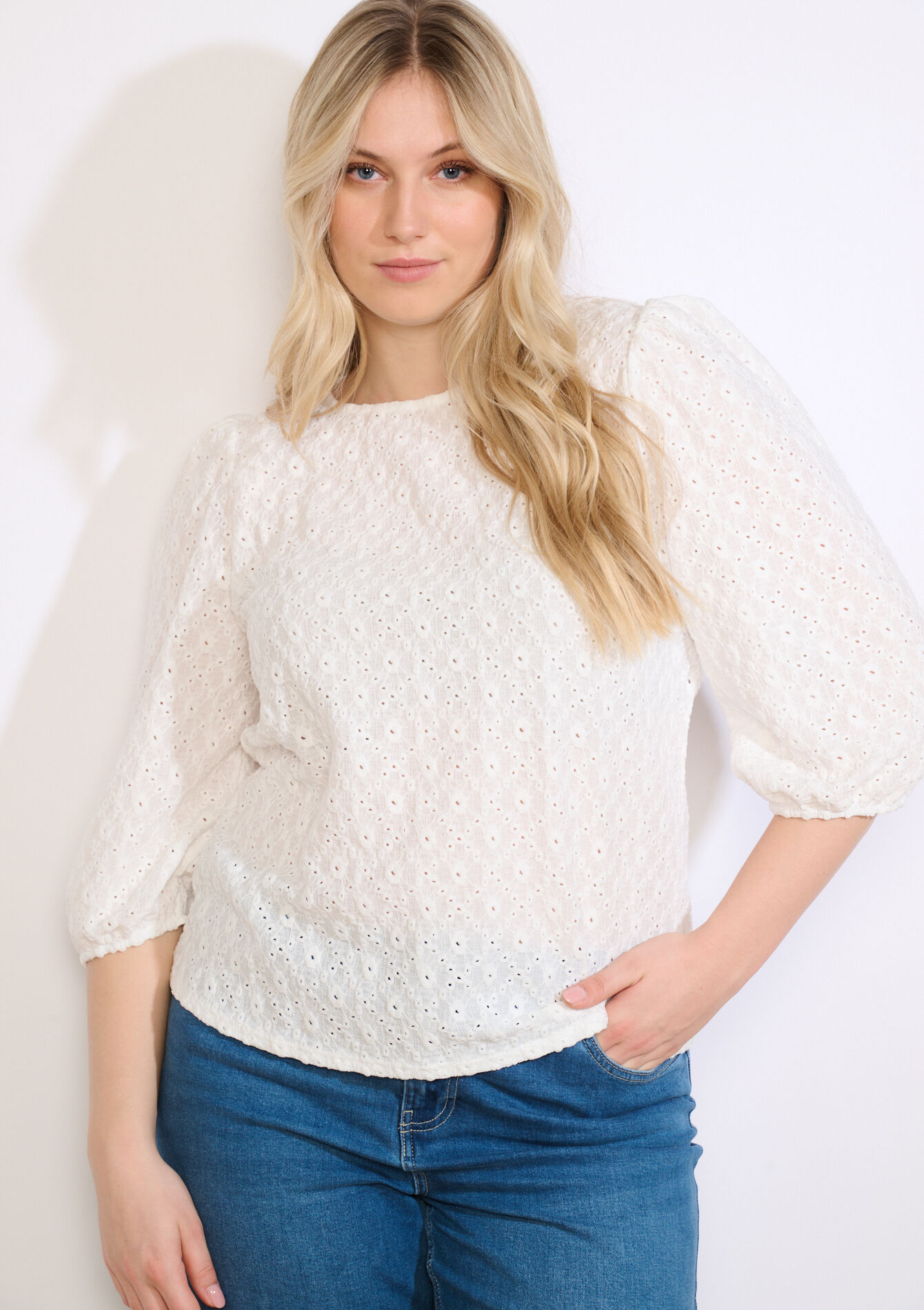 Broderie anglaise blouse - OFFWHITE - 02302005