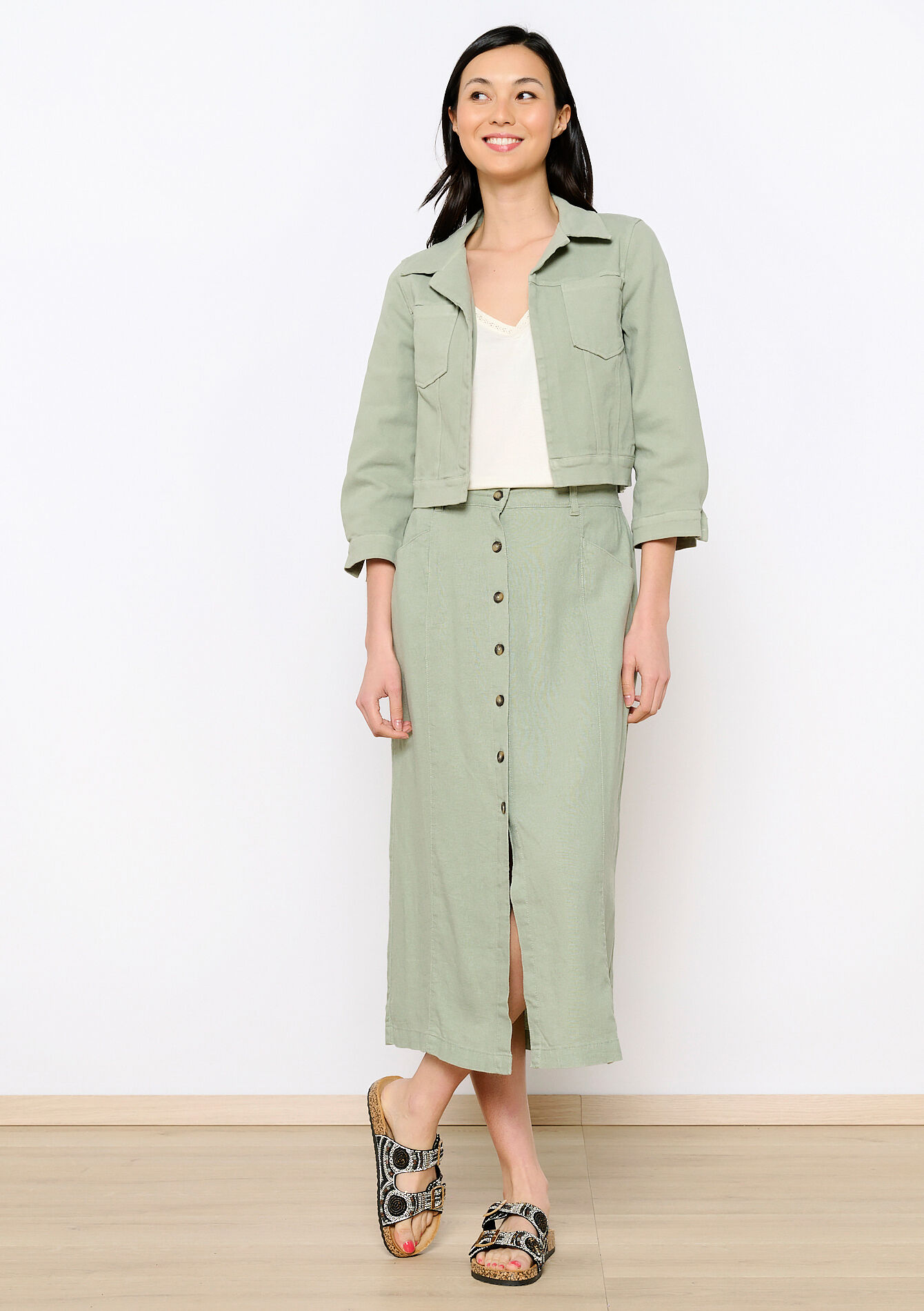 Kort jasje in keperstof, Kort jasje in keperstof - LIGHT KHAKI - 09100919_4405