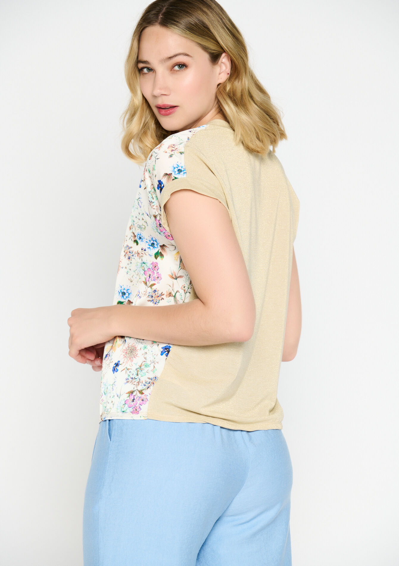 T-shirt met V-hals, T-shirt met V-hals - OFFWHITE - 02301396_1001