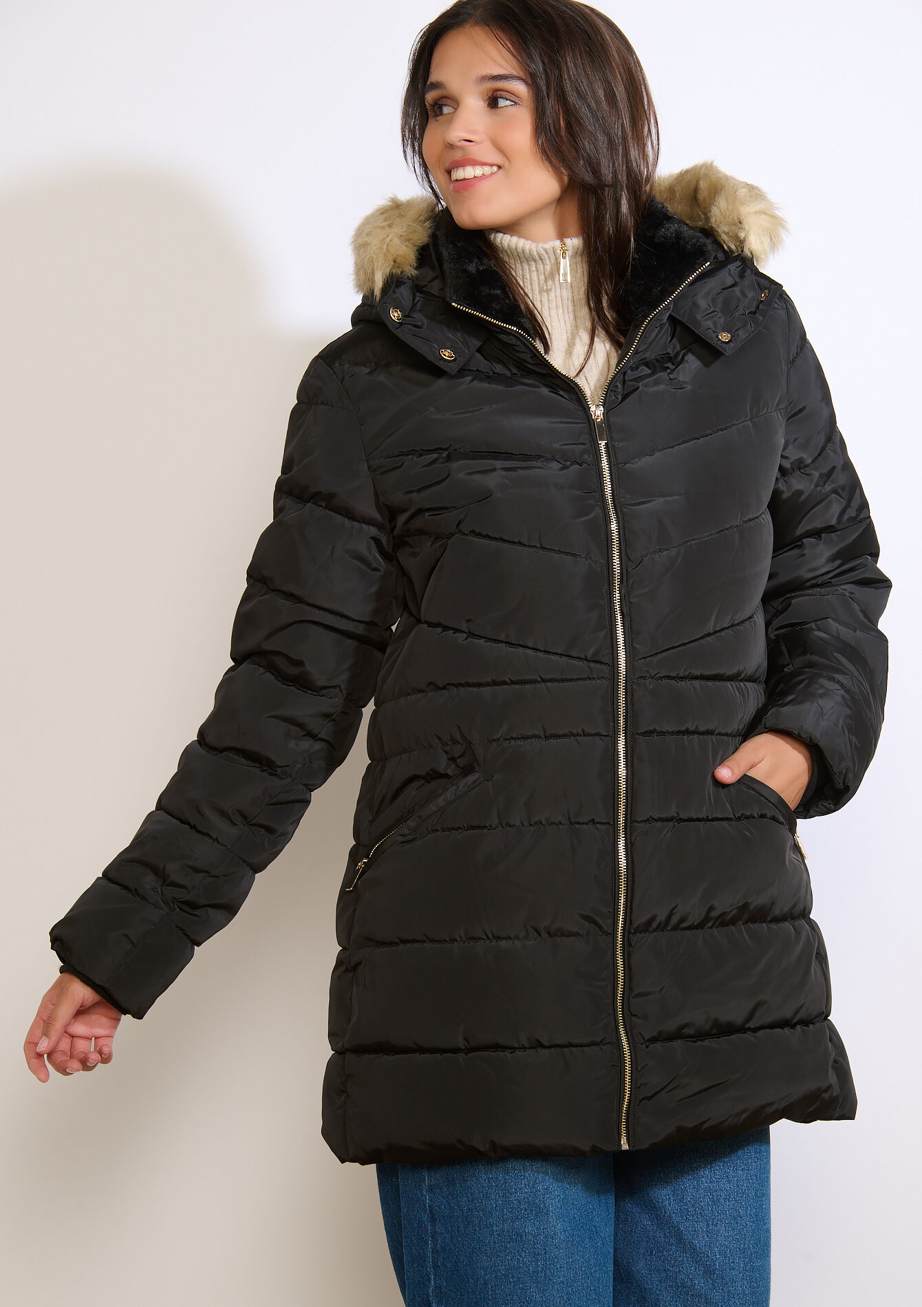 Gewatteerde jas met imitatiebontkap, Gewatteerde jas met imitatiebontkap - BLACK - 23000755_1119