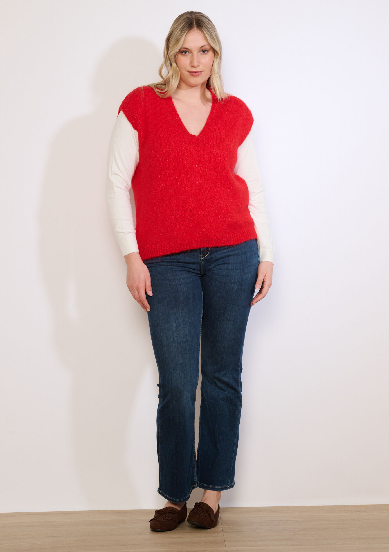 Mouwloze V-hals trui - RED LOLLIPOP - 04007196_5301