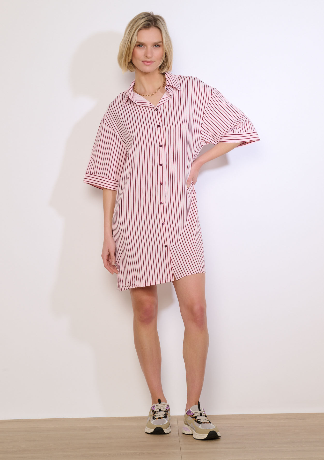 Oversized gestreepte hemdjurk, Oversized gestreepte hemdjurk - LIGHT PINK - 08104455_1303