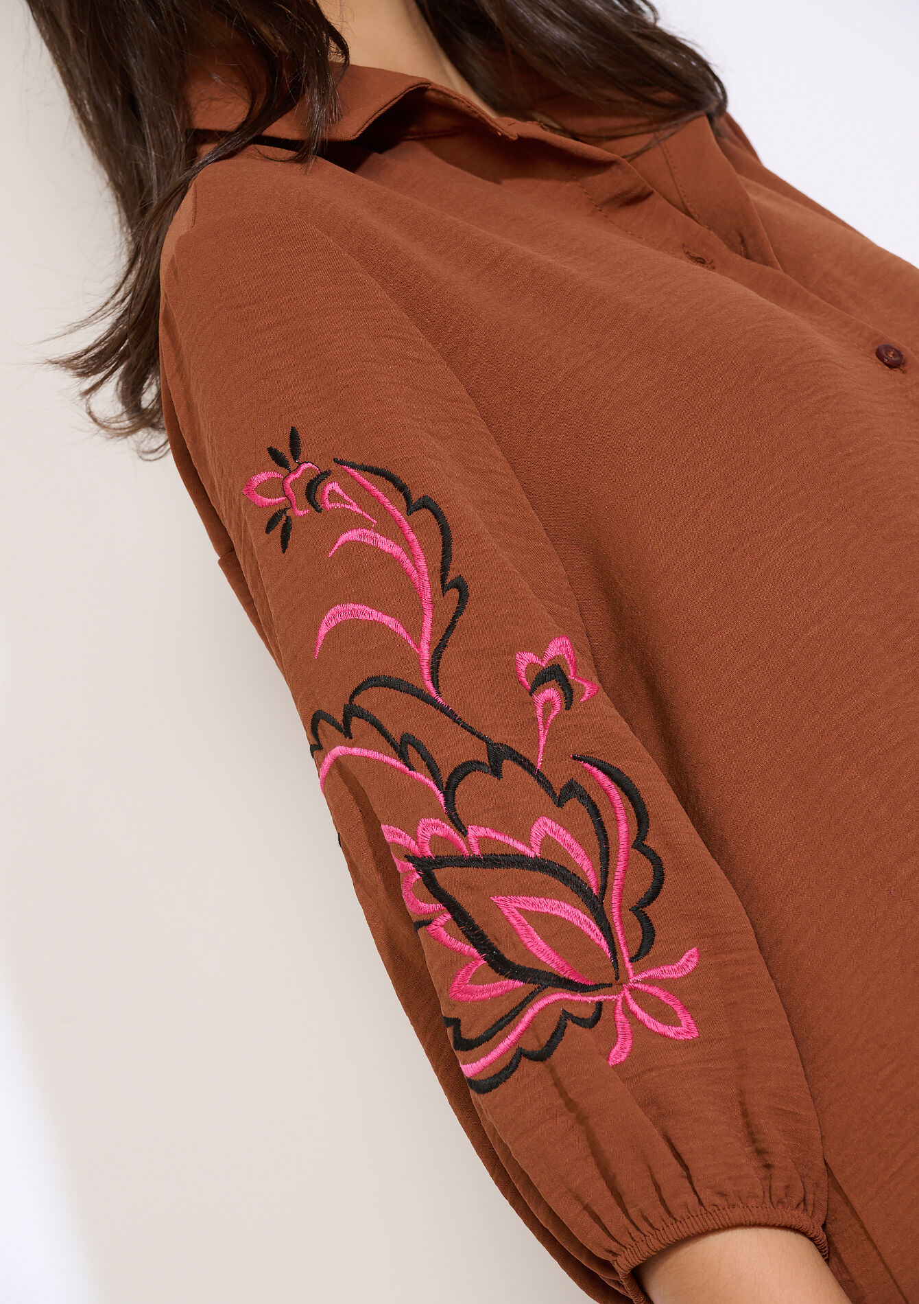 Robe chemise brodée, Robe chemise brodée - CARAMEL - 08104381_1953