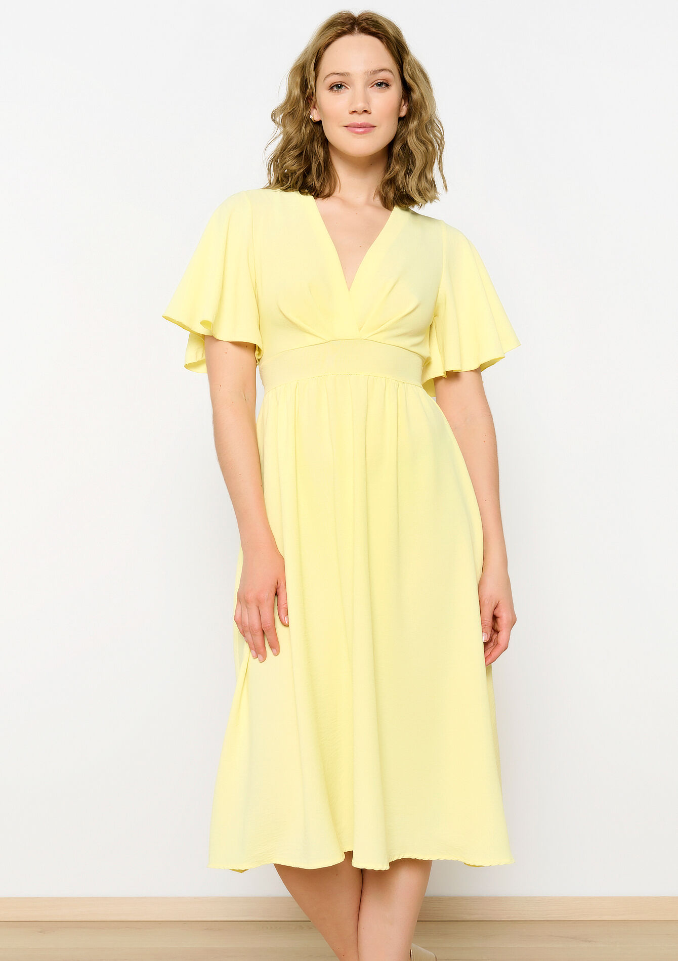 Midi dress with V-neck, Midi dress with V-neck - LIGHT YELLOW - 08103534_5002