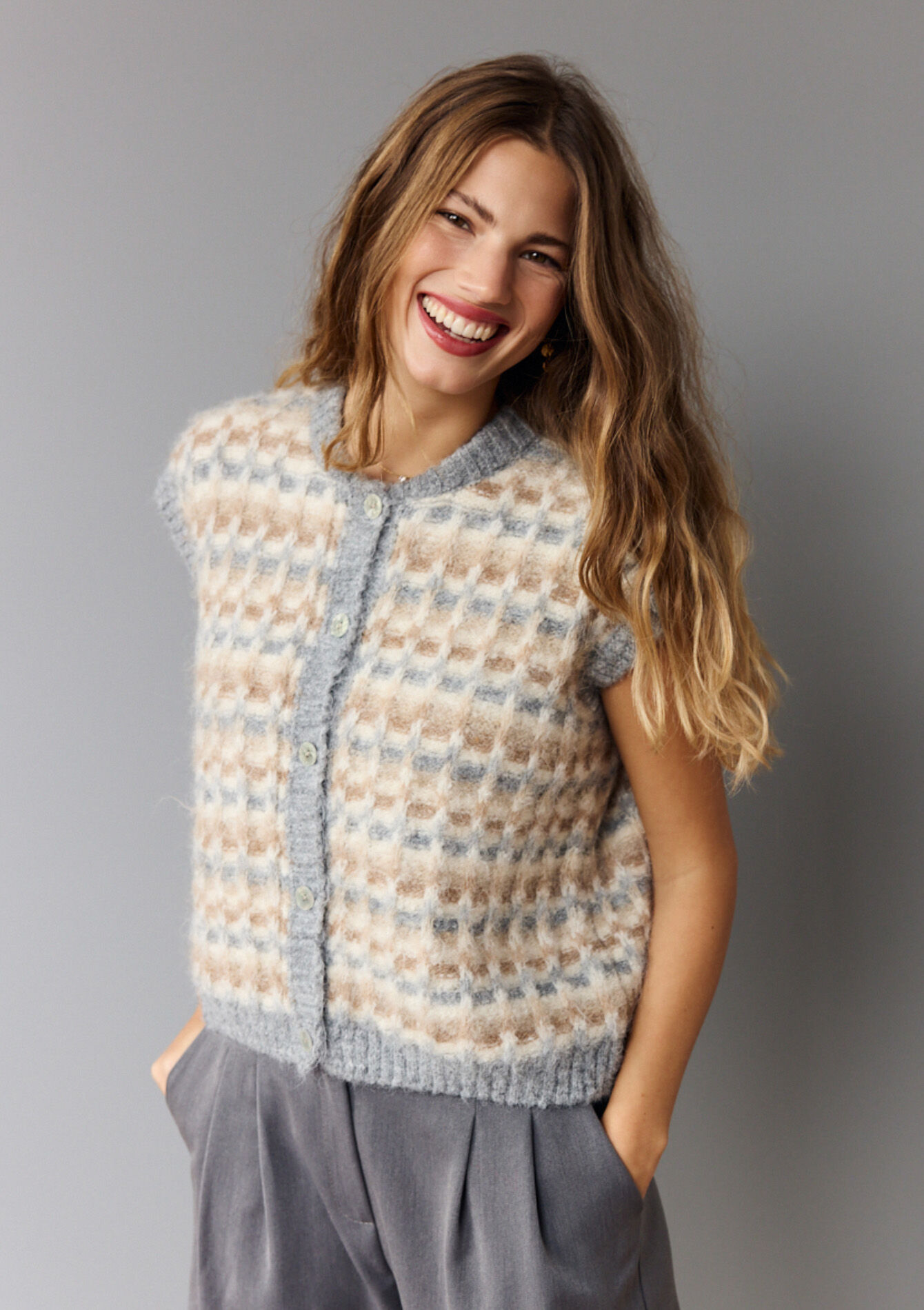 Sleeveless jacquard vest, Sleeveless jacquard vest - GREY MED MEL - 04101416_3507