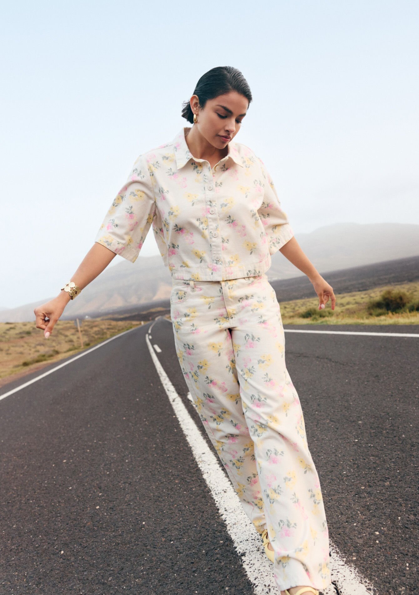 Embroidered wide-leg trousers, , hi-res