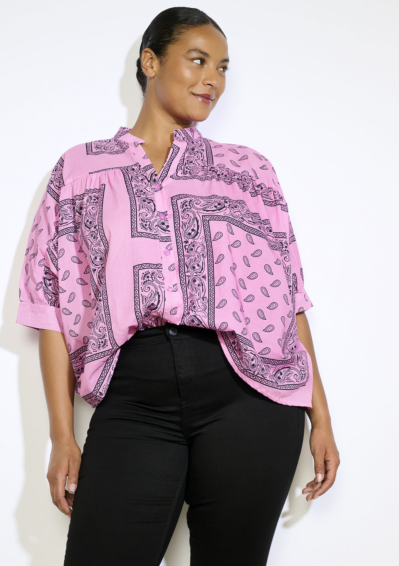 Oversized blouse met bandanaprint , Oversized blouse met bandanaprint - LIGHT PINK - 05702928_1303