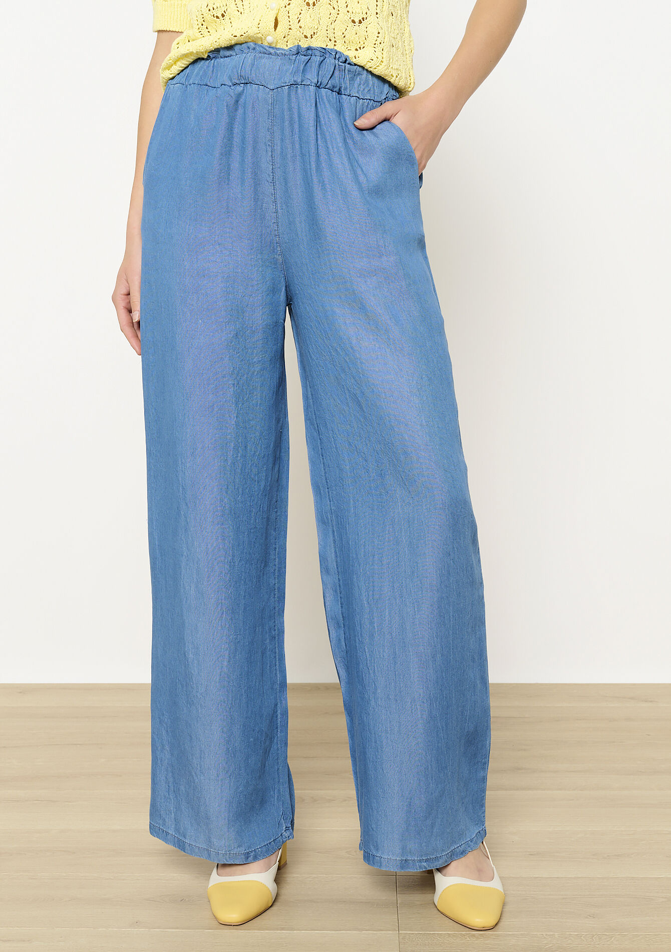 Losvallende Tencel broek, Losvallende Tencel broek, , back