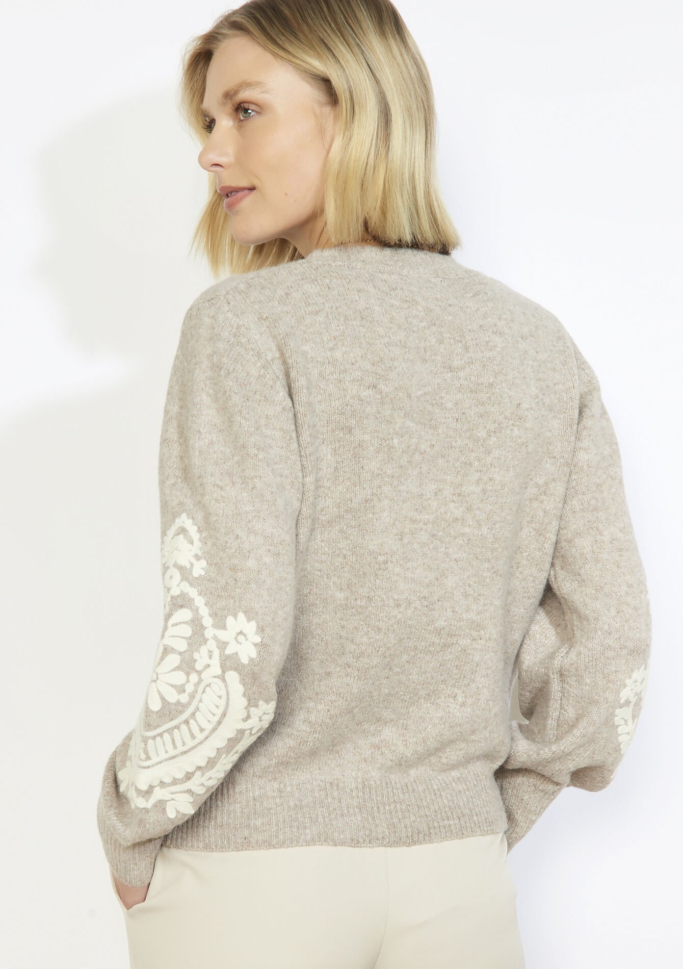 Gebreide trui met borduursel - TAUPE - 04007036_1021