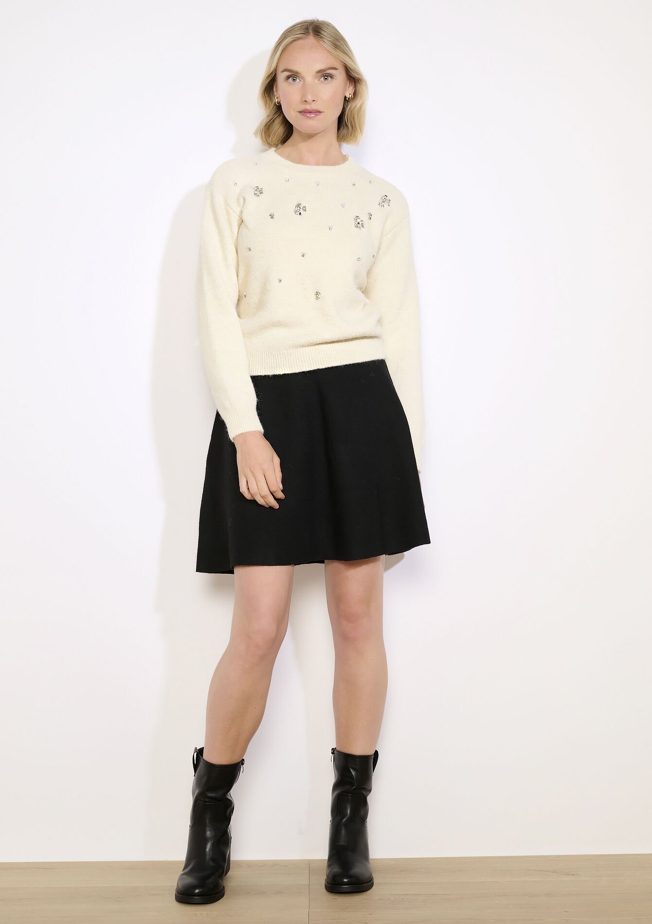 Zachte trui met parels - OFFWHITE - 04006936