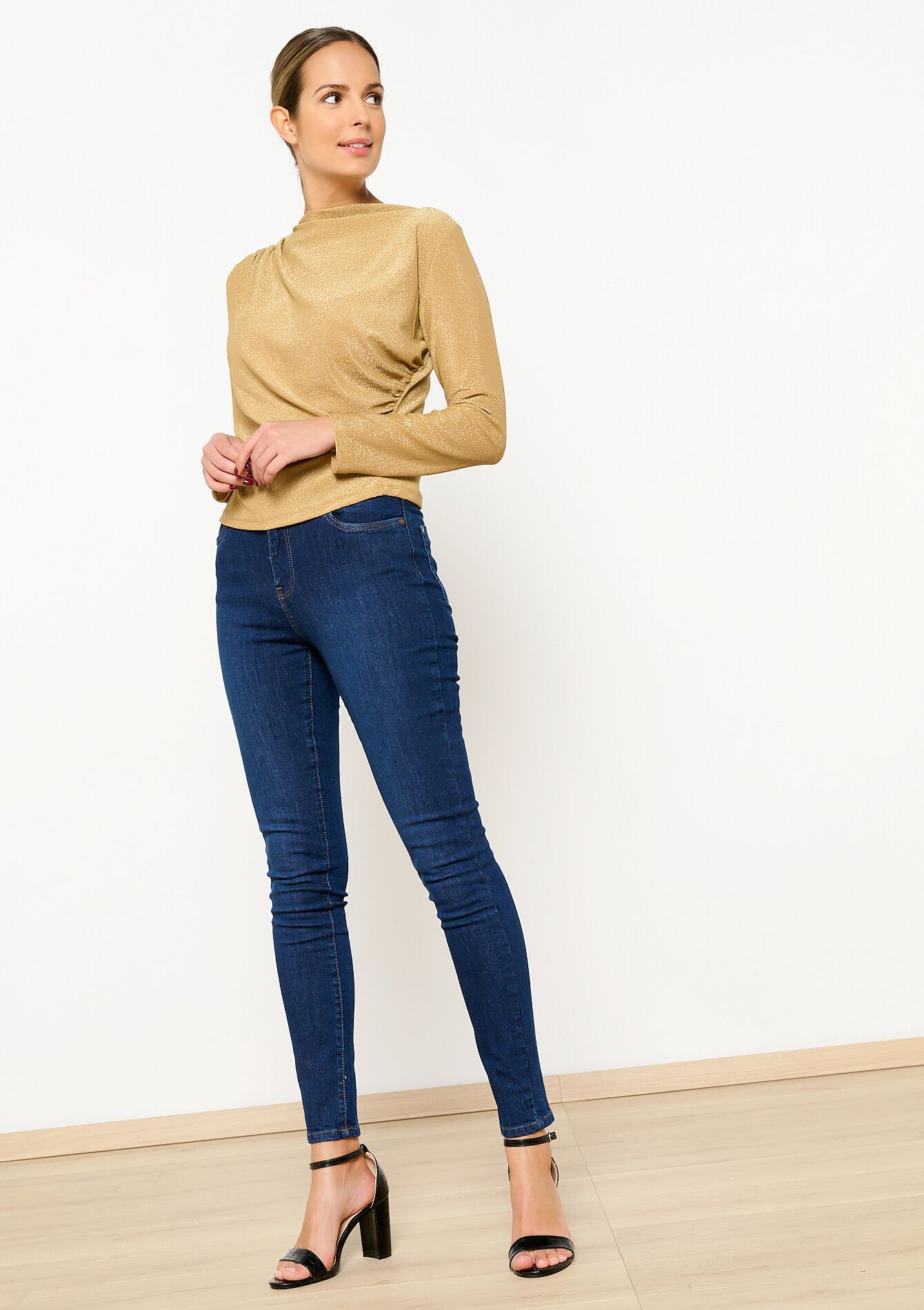 Gedrappeerde T-shirt met lurex, Gedrappeerde T-shirt met lurex - CHAMPAGNE SAND - 02400299_4007