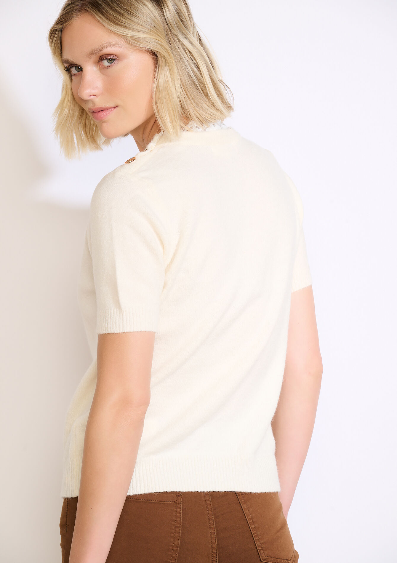 Knit with golden buttons - VANILLA WHITE - 04006980