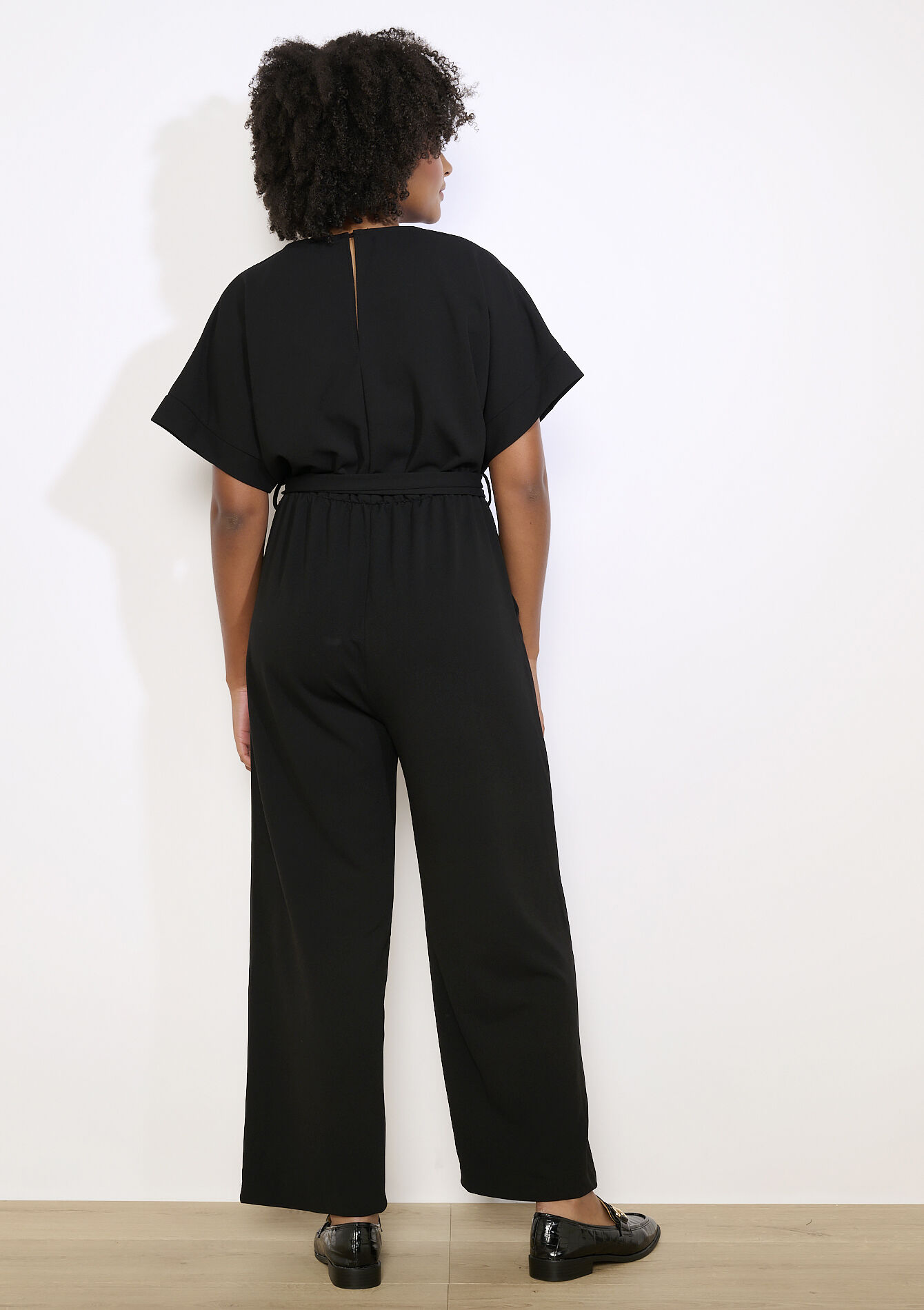 Getailleerde soepelvallende jumpsuit - BLACK - 06004685_1119