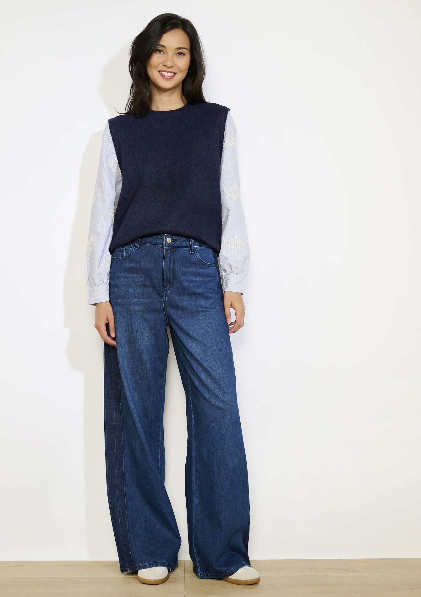 High-waist wide leg jeans, High-waist wide leg jeans - DARK BLUE - 22000625_0501
