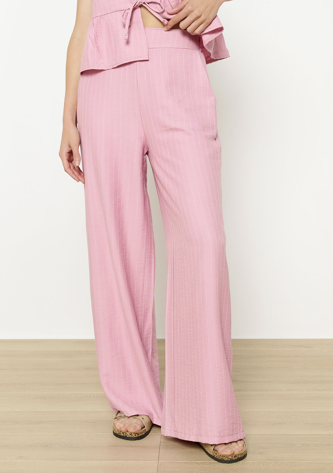 Wijde broek met strepen, Wijde broek met strepen - PINK BUBBLEGUM - 06600991_1477
