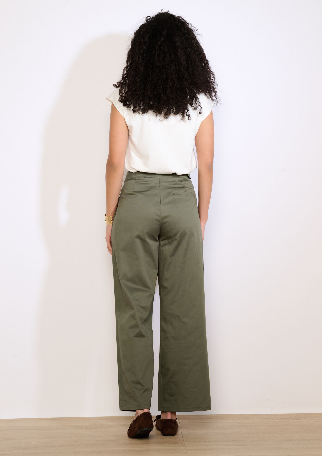 High-waist broek met wijde pijpen - KHAKI MED - 06100798_4327