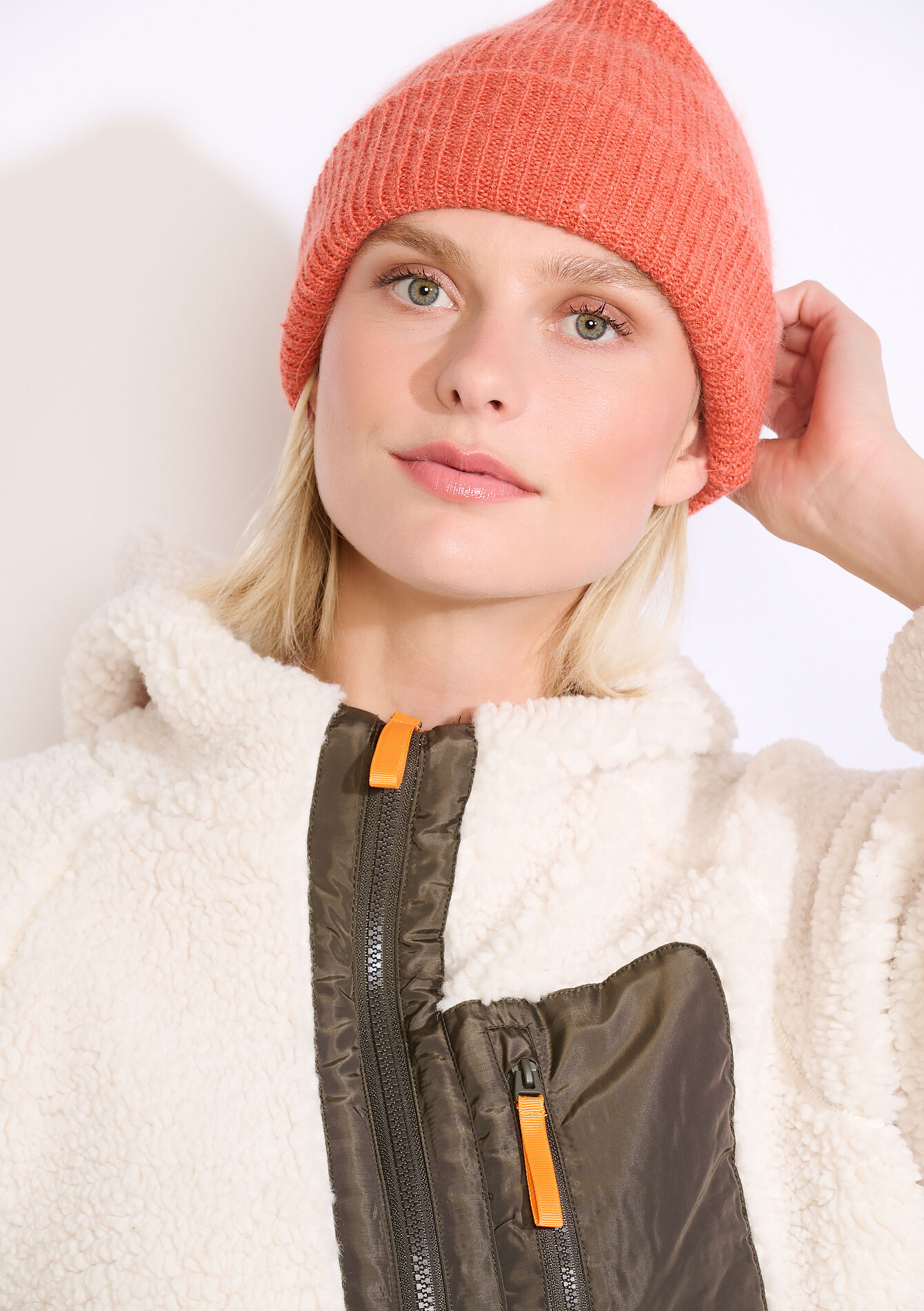 Zachte geribde beanie - ORANGE BRIGHT - 17002194_1255