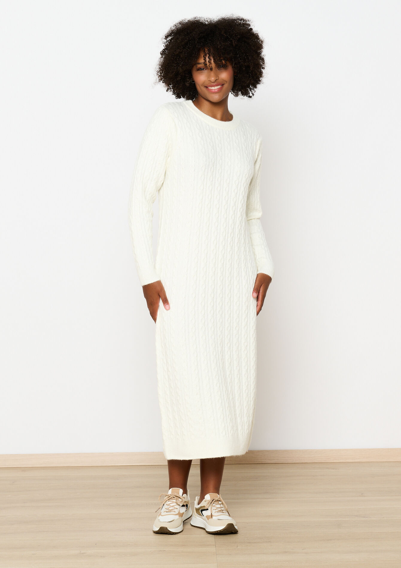 Kabelgebreide trui-jurk, Kabelgebreide trui-jurk - VANILLA WHITE - 08103544_1013