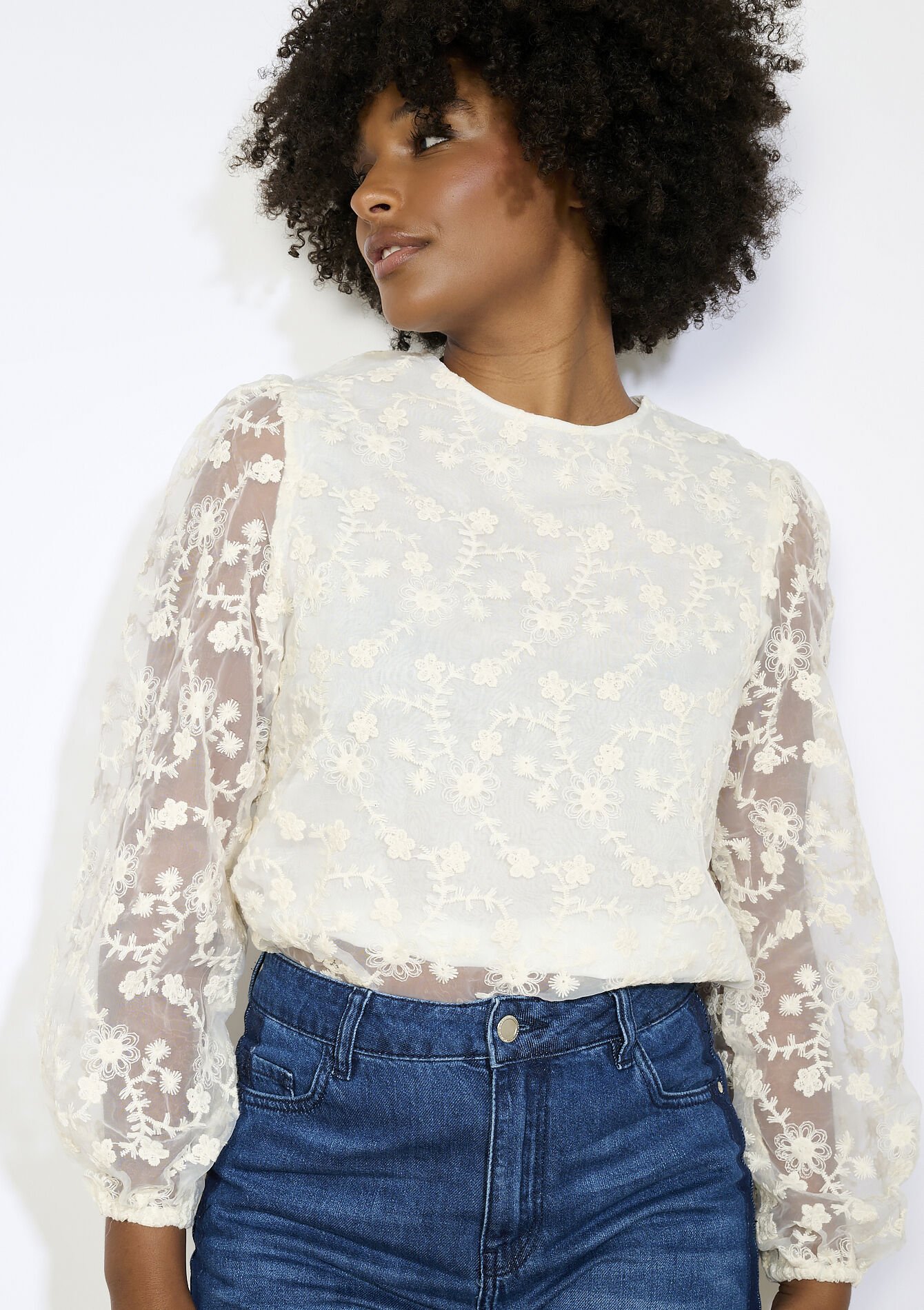 Blouse brodée en dentelle, Blouse brodée en dentelle - VANILLA WHITE - 05702877_1013