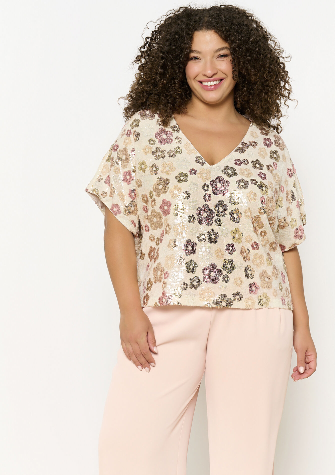 Blouse with sequins and flowers, Blouse with sequins and flowers - ECRU PEACH - 05702756_2564