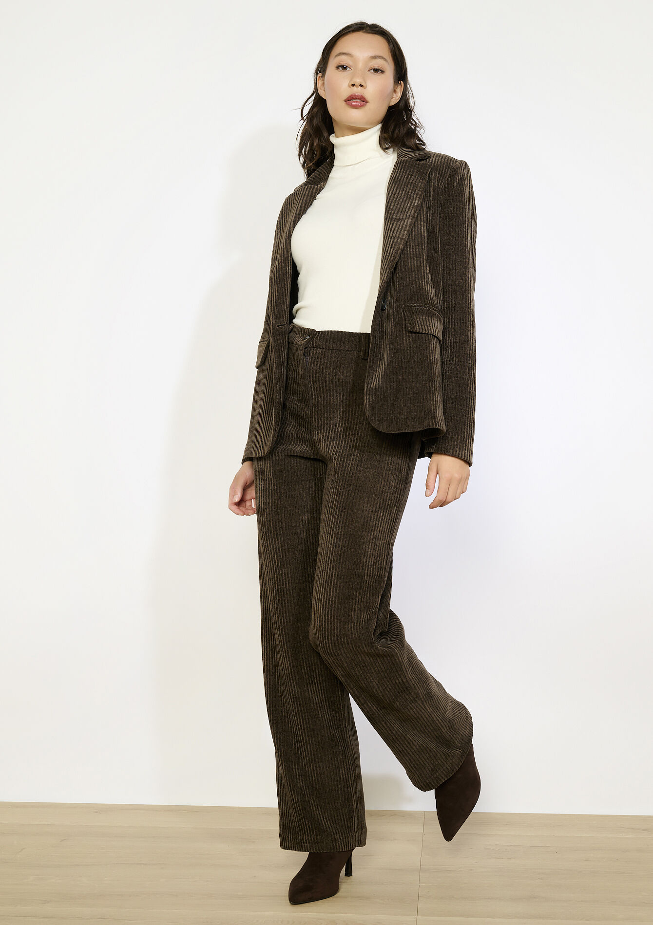 Ribfluwelen wijde broek - BROWN DARK CHOCOLATE - 06601052_3720