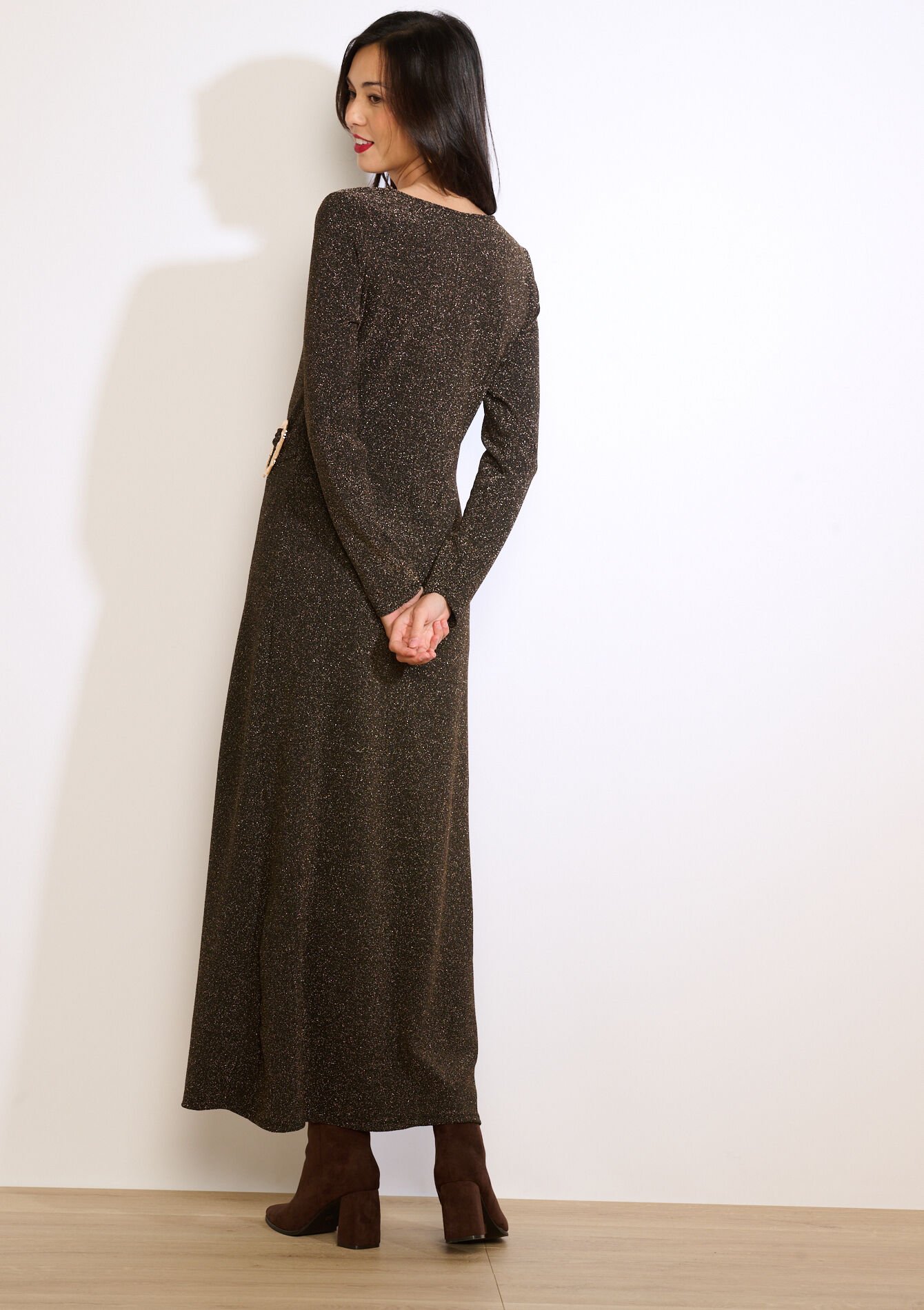 Glanzende maxi-jurk met split - GOLD - 08104416_1058