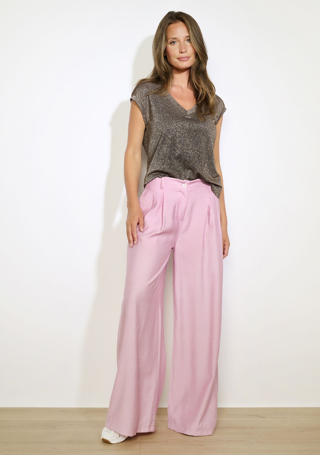 Glinsterende t-shirt, Glinsterende t-shirt - BROWN DARK CHOCOLATE - 02301917_3720