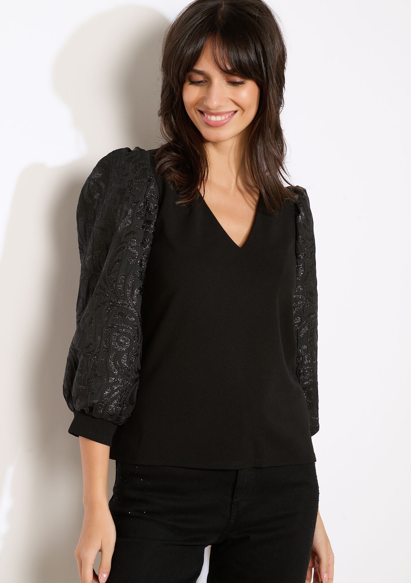 Top met geborduurde mouwen, Top met geborduurde mouwen - BLACK - 02301969