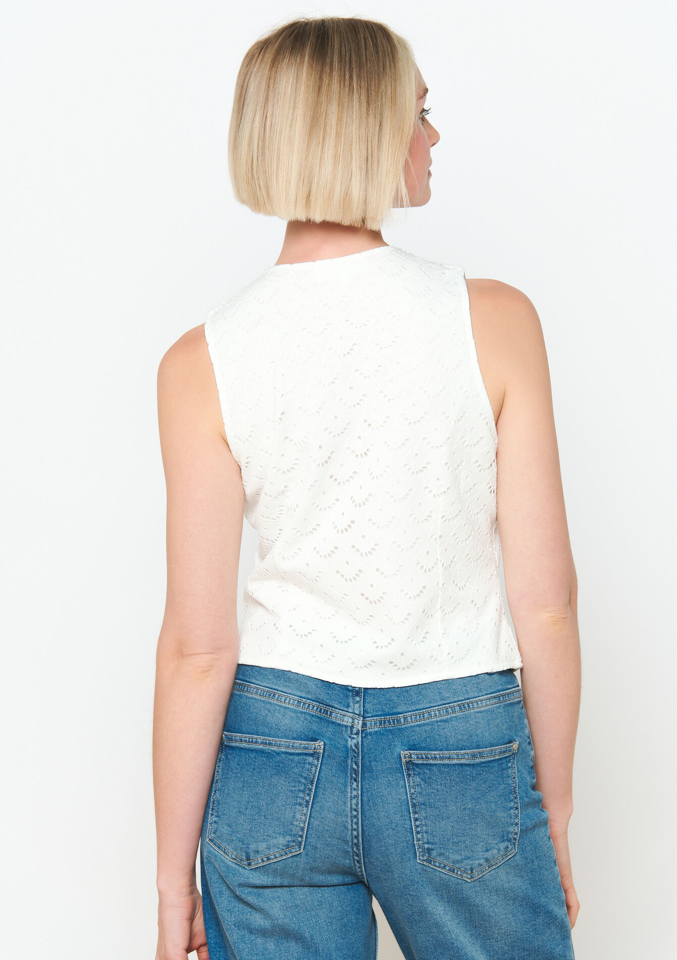 Gilet met broderie anglaise - OPTICAL WHITE - 02200406_1019