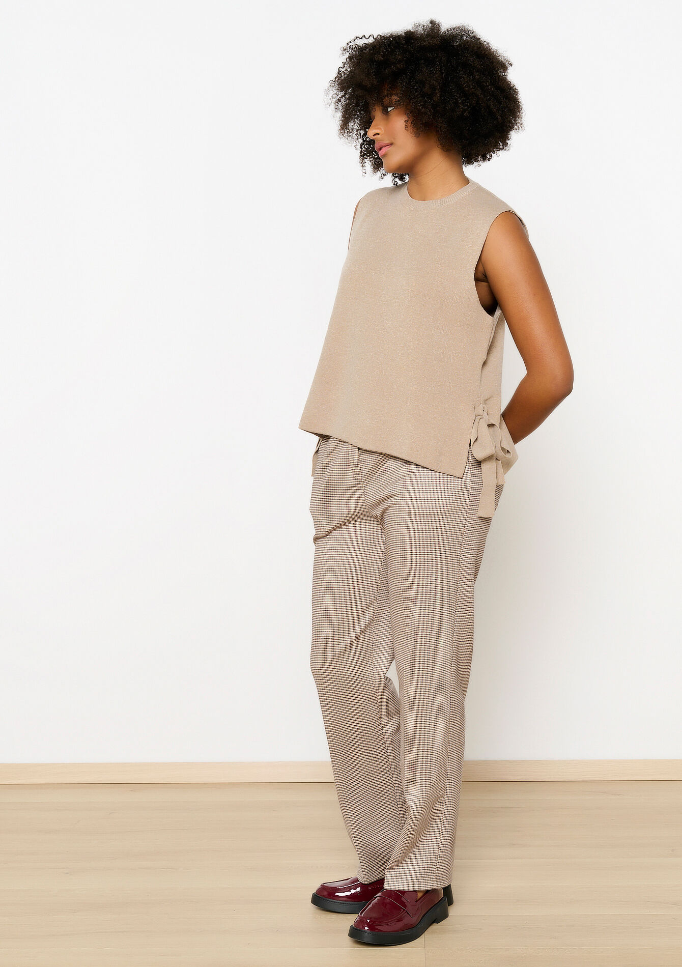 Mouwloze trui met strikjes, Mouwloze trui met strikjes - TAUPE - 04006865_1021