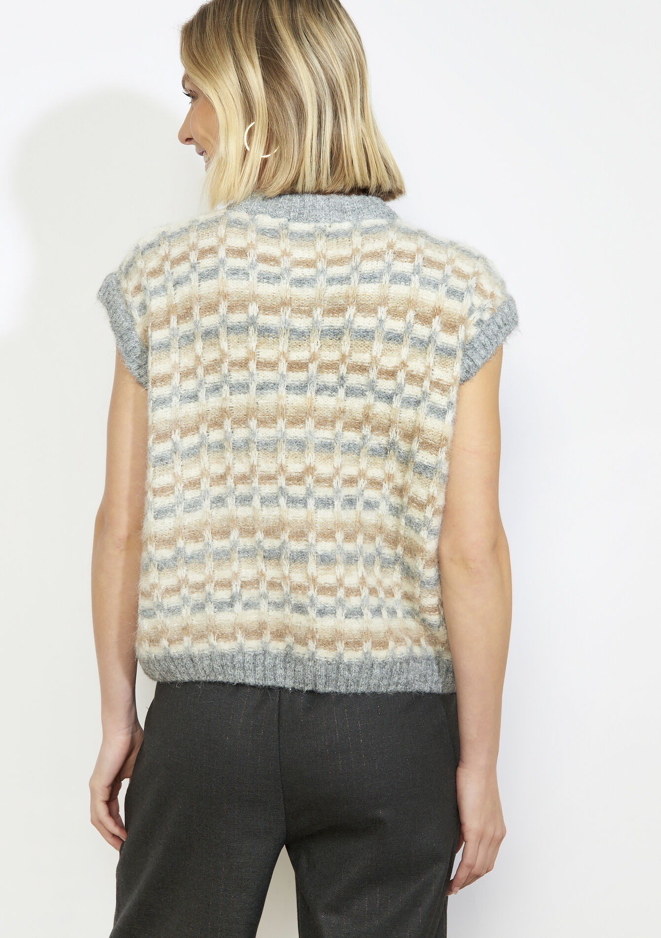 Sleeveless jacquard vest, Sleeveless jacquard vest - GREY MED MEL - 04101416_3507