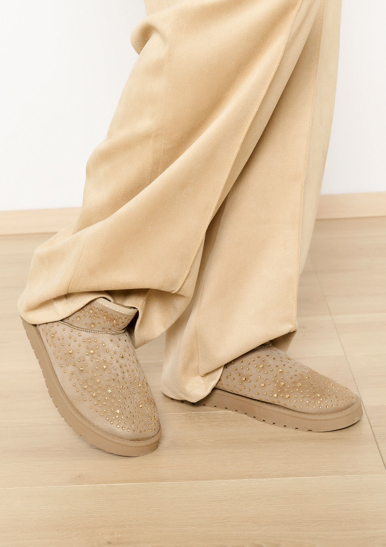 Fluffy enkellaarsjes met strass - LT TAUPE MEL - 1119563