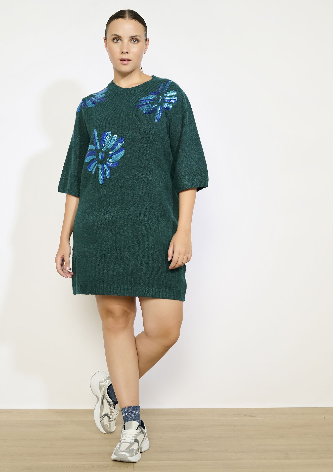 gebreide jurk met bloemenborduursel, gebreide jurk met bloemenborduursel - BOTTLE GREEN - 08104284_1778