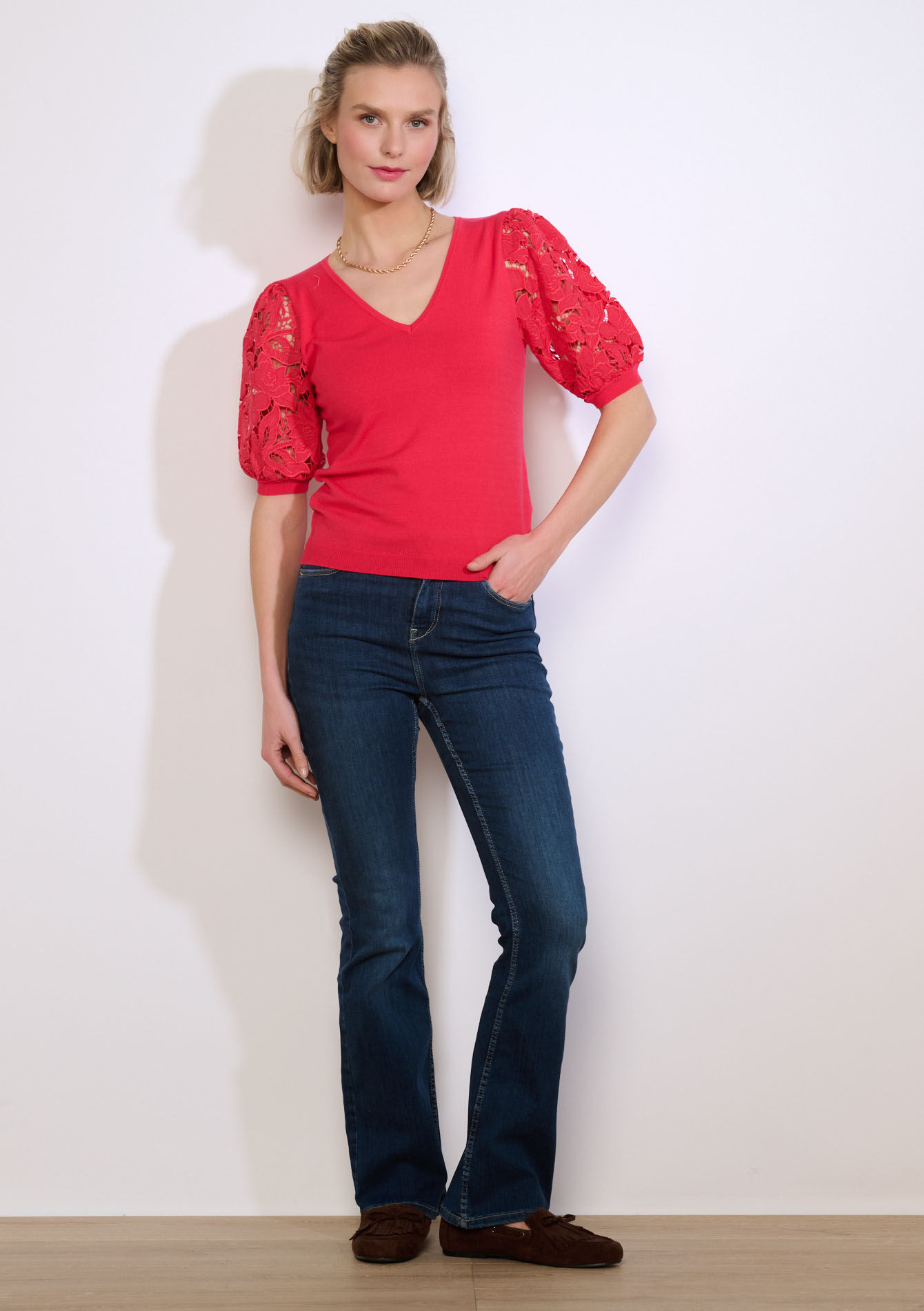 Trui met kanten mouwen - RED FRAMBOISE - 04007058_1496