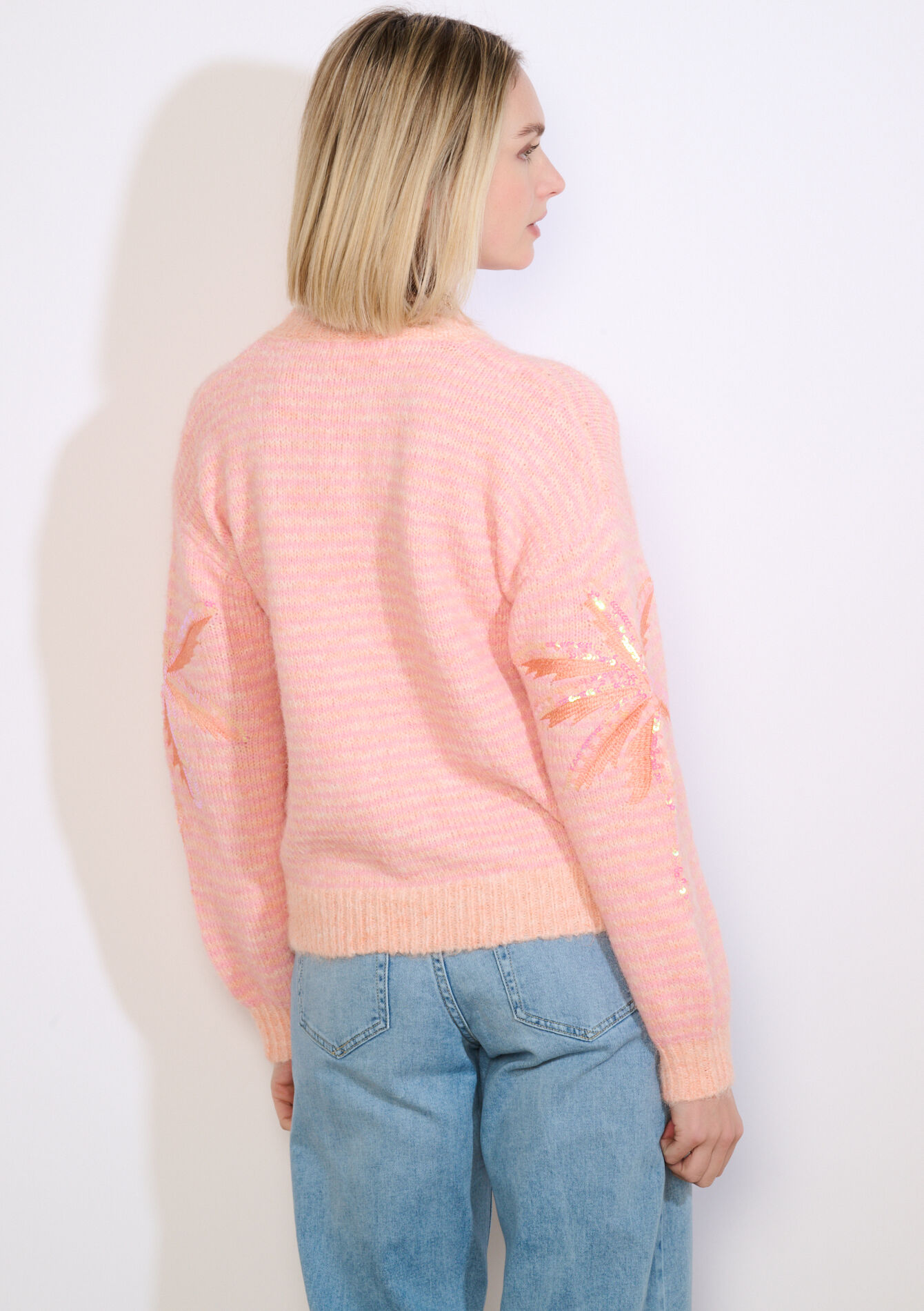 Pull brodé doux et texturé - CORAL BRIGHT - 04007168