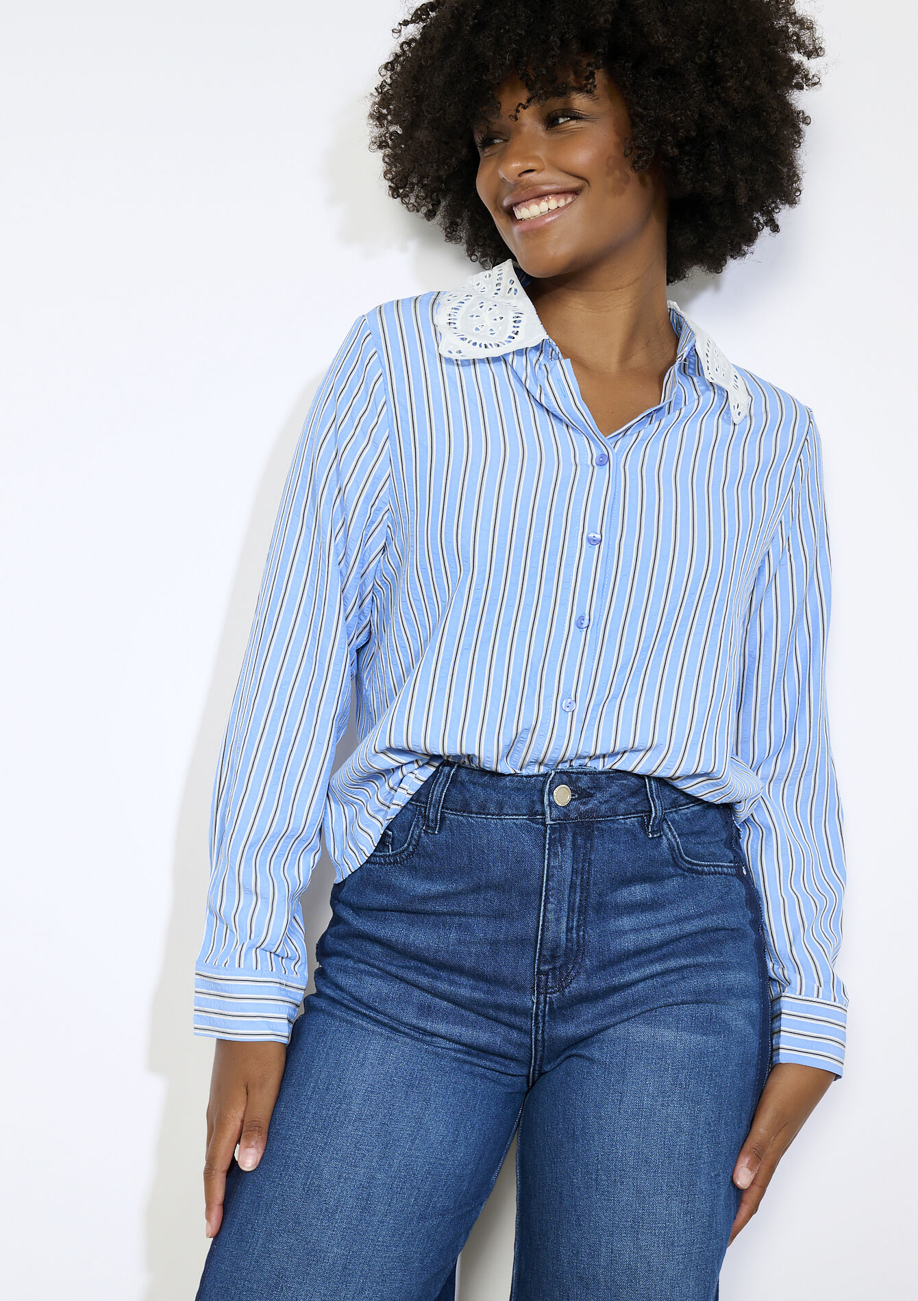 Gestreept hemd met macramékraag - BLUE PASTEL - 05702872_3003