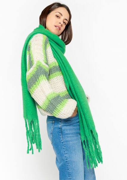 Soft scarf with fringes - GREEN APPLE  - 1066314