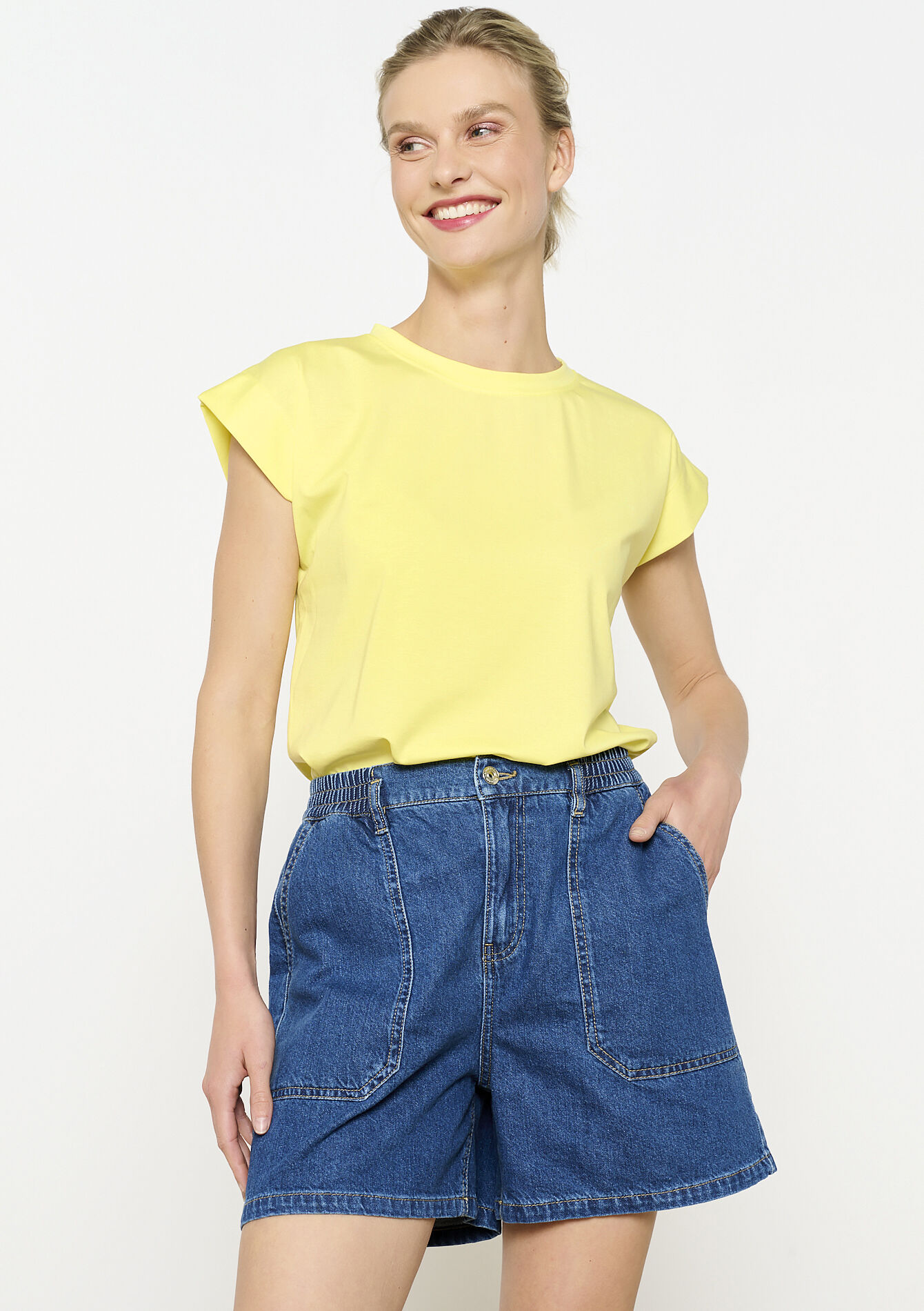 Fluid T-shirt with cap sleeves - YELLOW PASTEL - 02301831