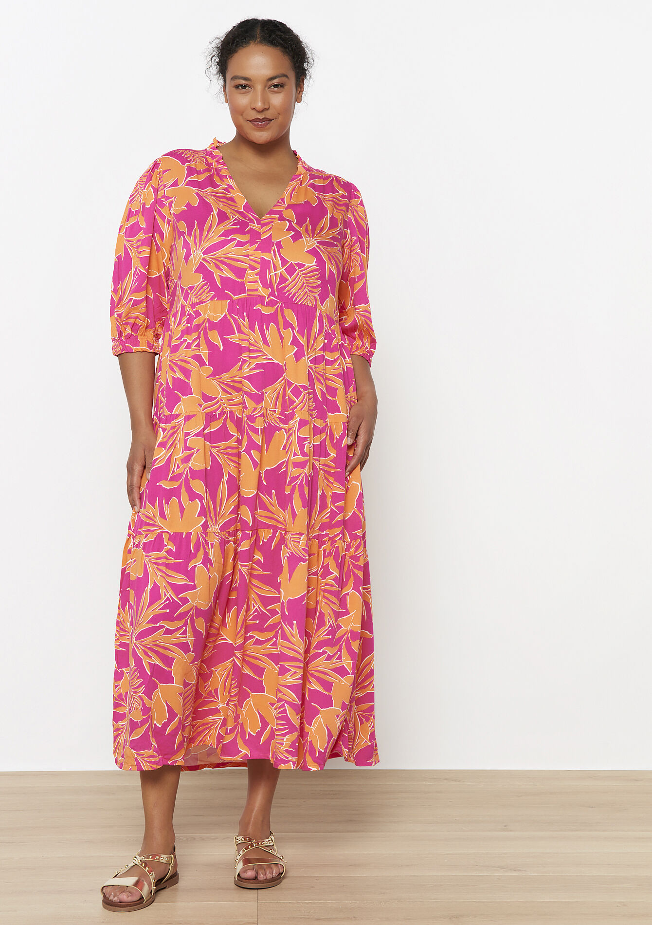 Maxi dress with floral print, Maxi dress with floral print - BLACK - 08103879