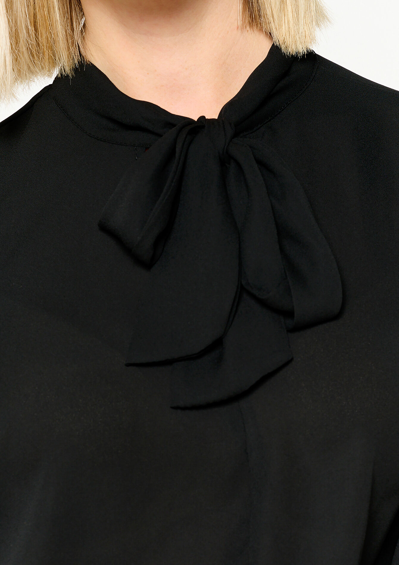 Blouse met strik - BLACK - 05702403_1119