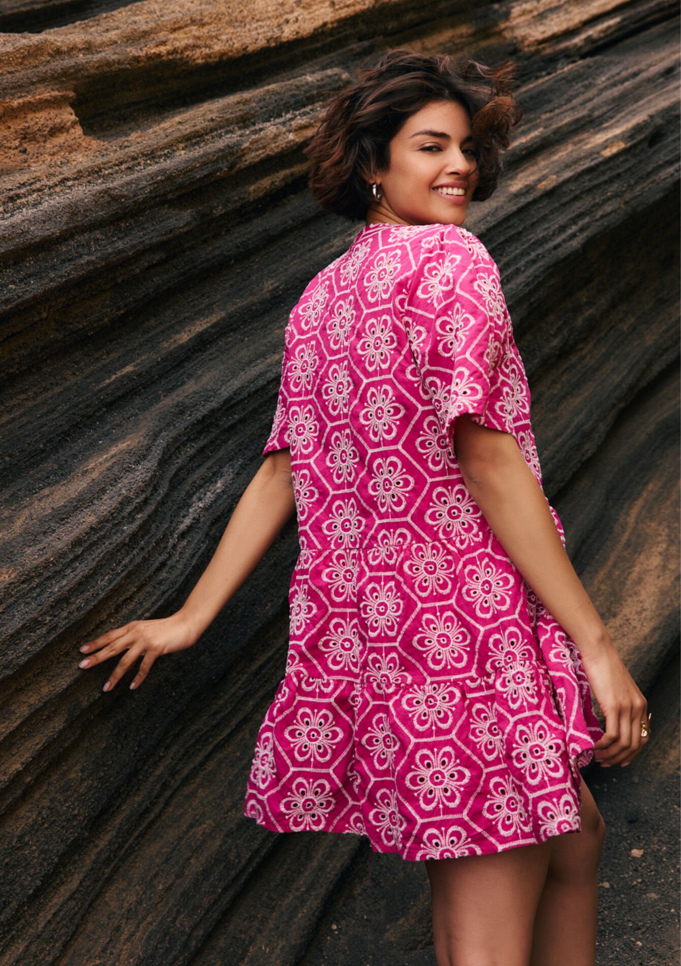 Embroidered mini dress - FUCHSIA - 08104488_5626