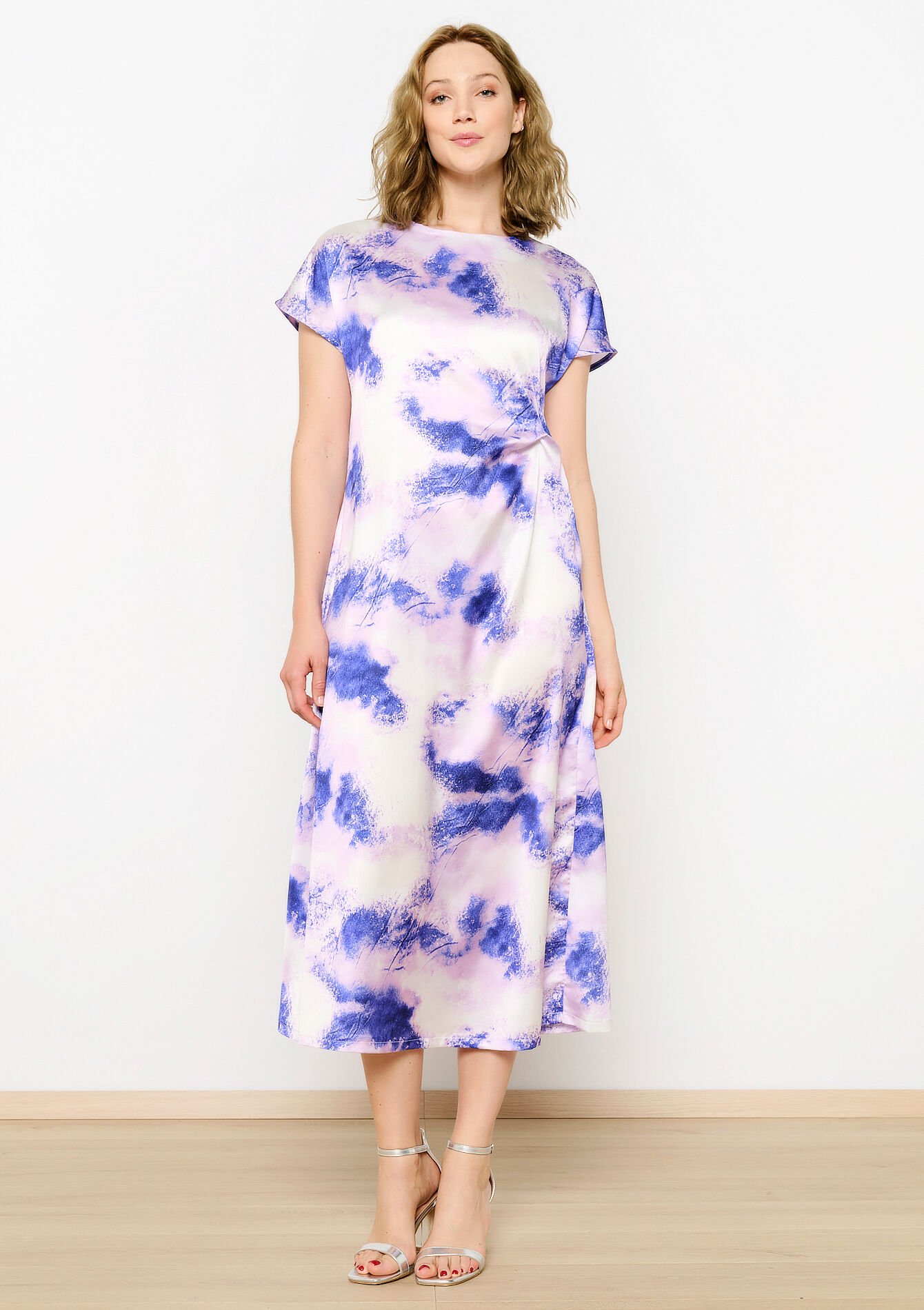 Satijnen jurk met print - OFFWHITE - 08103668_1001