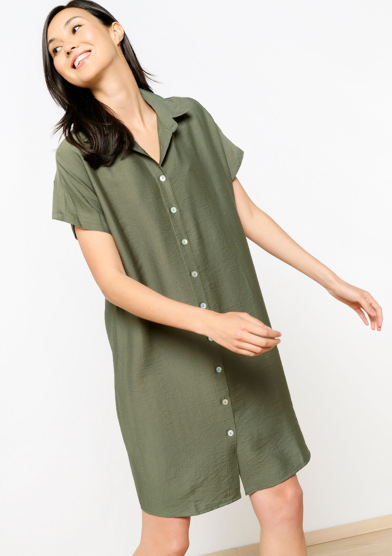 Robe-chemise en tissu crêpé - KHAKI MED - 08103793_4327